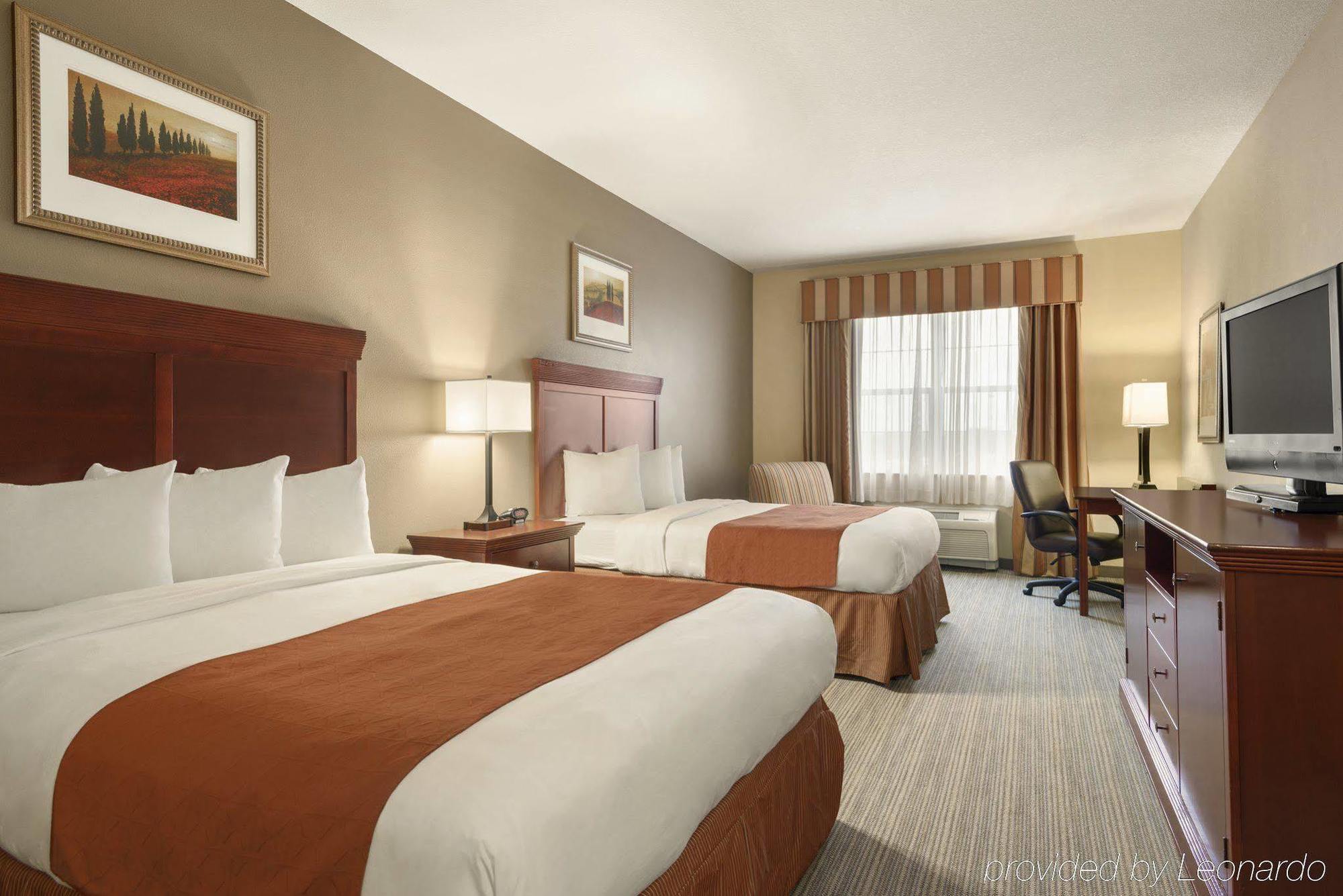 Seffner Inn And Suites 外观 照片
