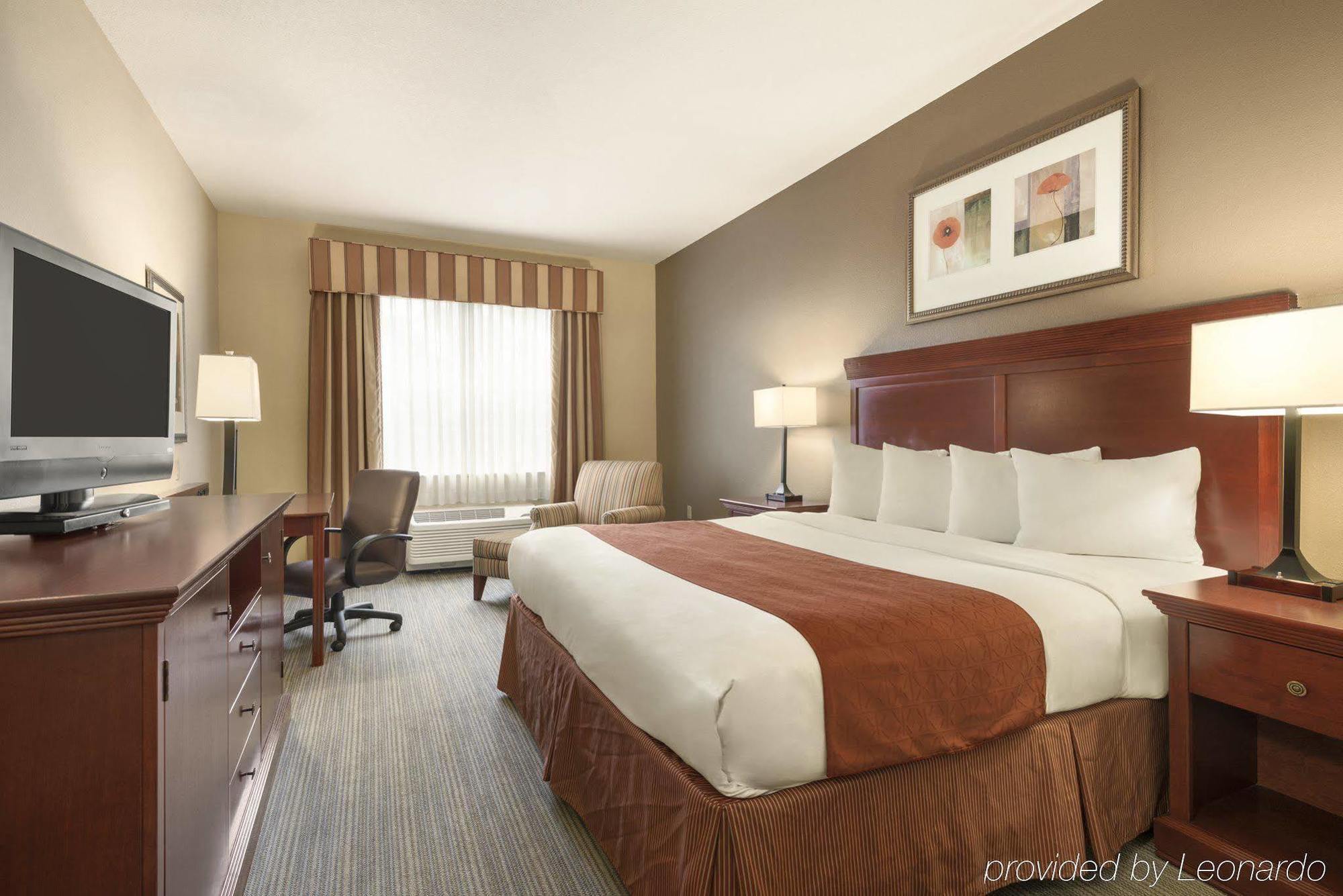 Seffner Inn And Suites 外观 照片