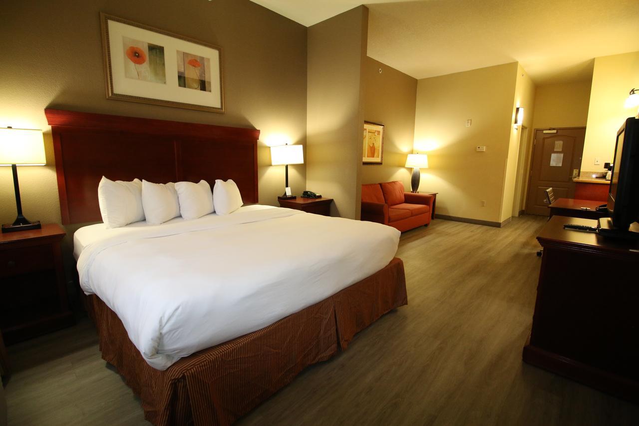 Seffner Inn And Suites 外观 照片